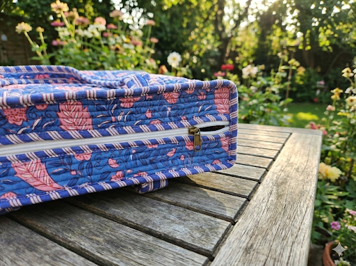 Blue Hand-Quilted Tote Bag with Zipper & Pocket [16x16]